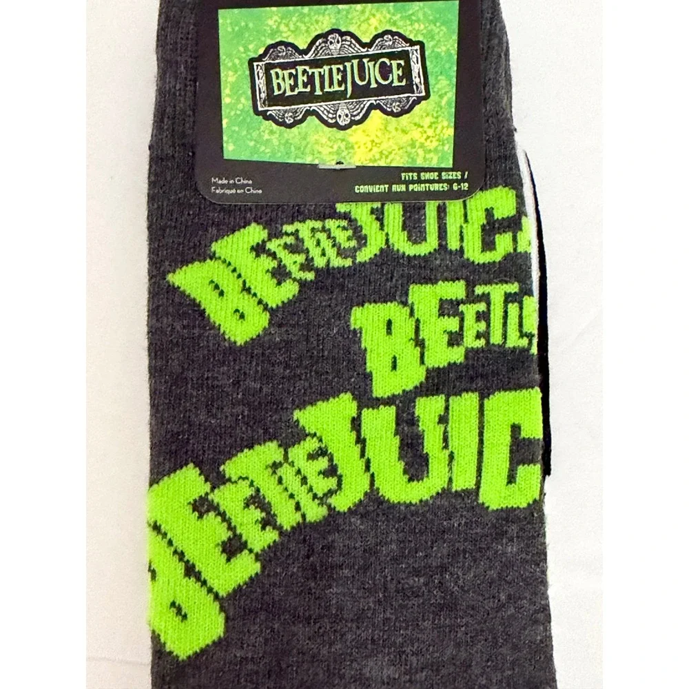 Beetlejuice Mens Crew Socks Gray Neon Green Sandworm Warner Bros Shoe Size 6-12